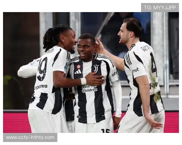 比赛第90+6分钟卡卢卢头球绝平，尤文逃败